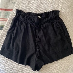 Abercrombie linen blend black shorts